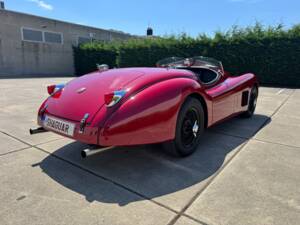 Image 14/34 of Jaguar XK 140 OTS (1955)