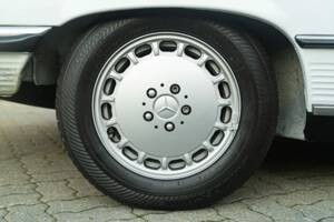 Image 23/50 de Mercedes-Benz 300 SL (1986)