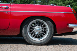 Bild 30/81 von MG MGC (1968)