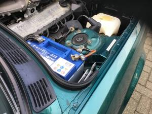 Image 11/20 of BMW 320i (1992)