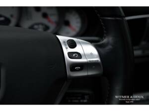 Bild 26/33 von Porsche 911 Carrera 4S (2007)