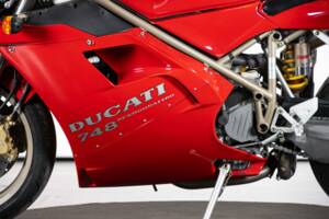 Imagen 22/50 de Ducati 748 S (1996)