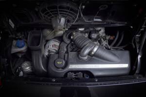 Bild 48/78 von Porsche 911 Carrera 4S (2006)