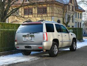 Immagine 9/16 di Cadillac Escalade (2012)