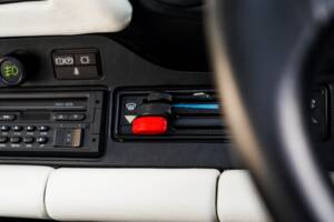 Bild 31/60 von Porsche 911 Carrera 3.2 (1987)