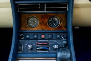 Image 44/50 of Bentley Continental R (1997)