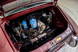 Image 11/50 of Porsche 912 (1969)