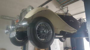 Image 41/52 of MG TD (1953)