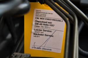 Image 49/63 of Mercedes-Benz 220 E (1993)