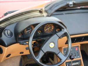 Afbeelding 4/22 van Ferrari Mondial T (1991)
