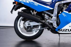 Bild 45/50 von Suzuki DUMMY (1988)