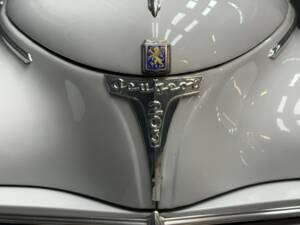 Bild 16/50 von Peugeot 203 C (1960)