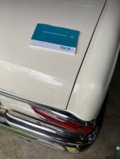 Image 56/77 of Mercedes-Benz 250 SE (1966)