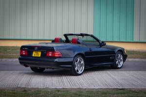 Bild 6/26 von Mercedes-Benz SL 500 (1999)