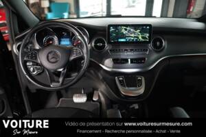 Bild 8/24 von Mercedes-Benz V 300 d 4MATIC (2023)