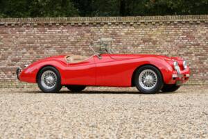 Image 49/50 of Jaguar XK 120 SE OTS (1954)