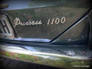Image 28/41 of Vanden Plas 1100&#x2F;1275 (1966)