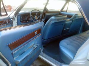 Image 14/19 de Chevrolet Caprice Hardtop Sedan (1967)