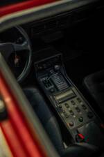 Image 18/33 of Ferrari Mondial 3.2 (1986)