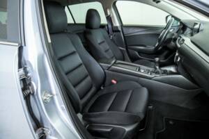 Imagen 21/50 de Mazda 6 Sport Kombi 2.0 Skyactiv-G (2016)