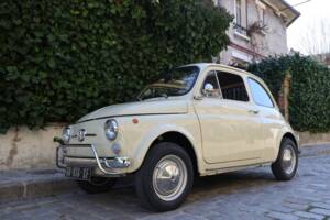 Image 36/37 of FIAT 500 L (1971)