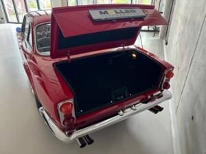 Image 28/30 of Maserati 3500 GTI Touring (1962)