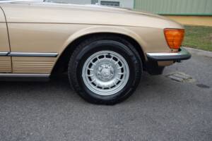Bild 29/39 von Mercedes-Benz 280 SL (1984)