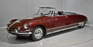 Imagen 11/50 de Citroën DS 19 Chapron (1961)