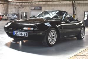 Image 3/68 of Mazda MX-5 1.6 (1992)
