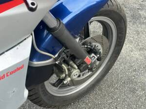 Image 9/18 of Kawasaki GPz 900 R Ninja (1985)