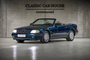 Image 25/100 de Mercedes-Benz SL 280 (1995)