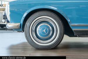 Imagen 10/15 de Mercedes-Benz 230 SL (1964)