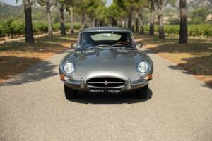 Image 4/20 de Jaguar Type E (2+2) (1967)
