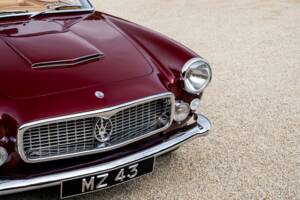 Image 41/51 of Maserati 3500 GTI Spyder Vignale (1963)