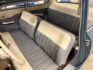 Image 8/17 of Borgward Isabella Coupe (1960)