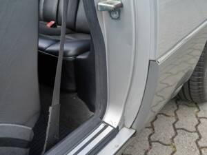 Imagen 24/24 de Mercedes-Benz E 220 (1996)