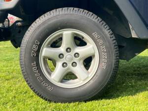 Image 17/38 of Jeep Wrangler Sport Hardtop 2.5 (1997)