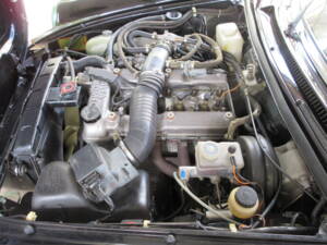 Bild 20/21 von Alfa Romeo 2.0 Spider QV (1988)