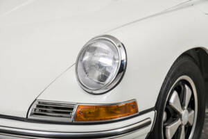 Image 26/50 of Porsche 912 (1967)