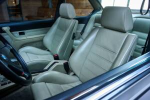 Bild 23/40 von BMW M 635 CSi (1984)