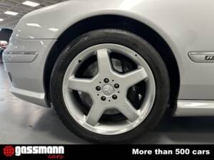 Immagine 10/15 di Mercedes-Benz CL 55 AMG (2001)