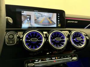 Image 16/31 of Mercedes-AMG CLA 45 S 4MATIC+ (2021)