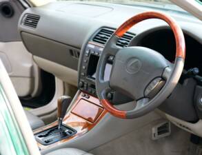 Afbeelding 26/50 van Lexus LS 400 (1998)