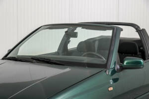 Image 27/50 de Volkswagen Golf III Cabrio 1.8 (1998)