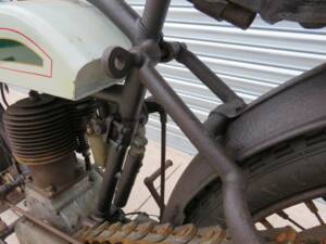 Image 31/47 of Triumph Model H (1919)