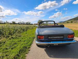 Image 25/28 of Alfa Romeo Giulia 1600 GTC (1966)