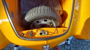Bild 14/18 von Volkswagen Karmann Ghia 1600 (1971)