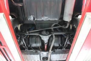 Image 10/50 of Volvo 1800 S (1964)