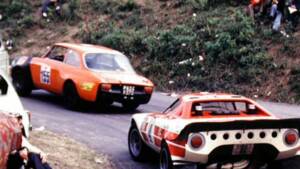 Image 54/62 of Alfa Romeo GTA 1300 Junior Autodelta (1969)