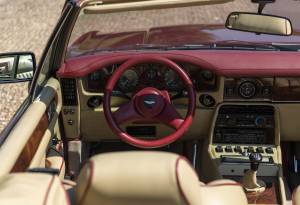 Image 18/34 of Aston Martin V8 EFi Volante (1987)